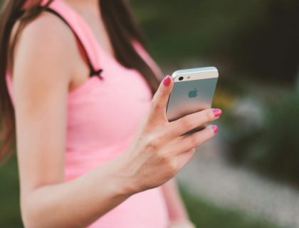 How Social Media Can Worsen Postpartum Depression and Anxiety